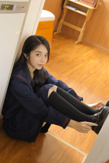 离婚和父亲过夫妻一起住好吗
